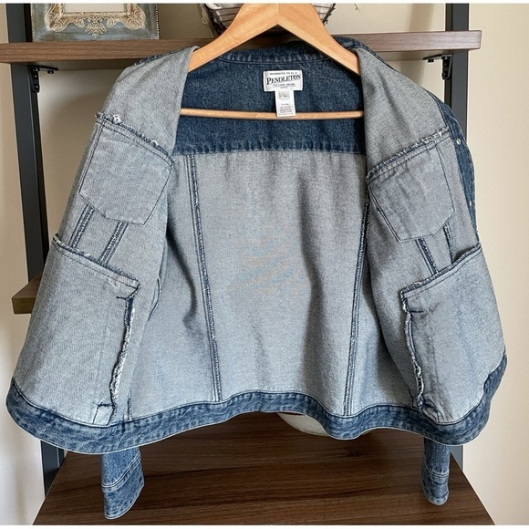 Pendleton Women's Beaded Denim Jacket, Size Petite Large - Picture 11 of 16